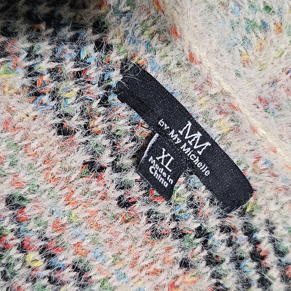 Patterned Cardigan - Picture 6 of 6